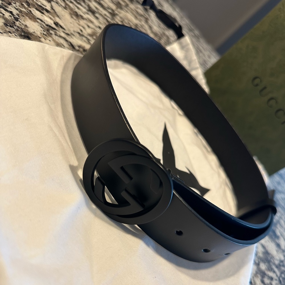 GUCCI belt